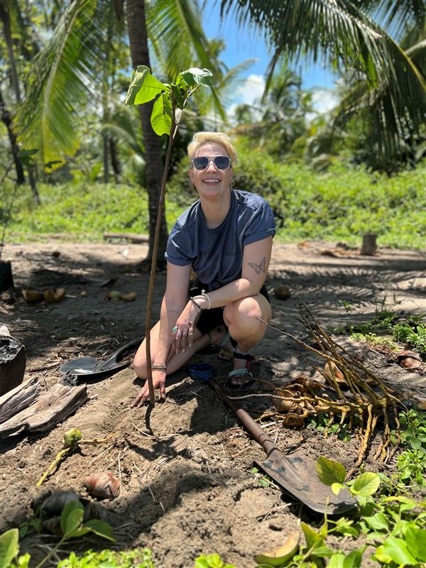 Planting Almond Trees For Cirenas