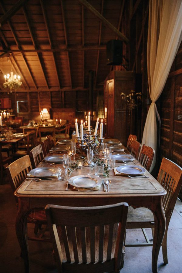 Cozy Autumnal Cottage wedding venue