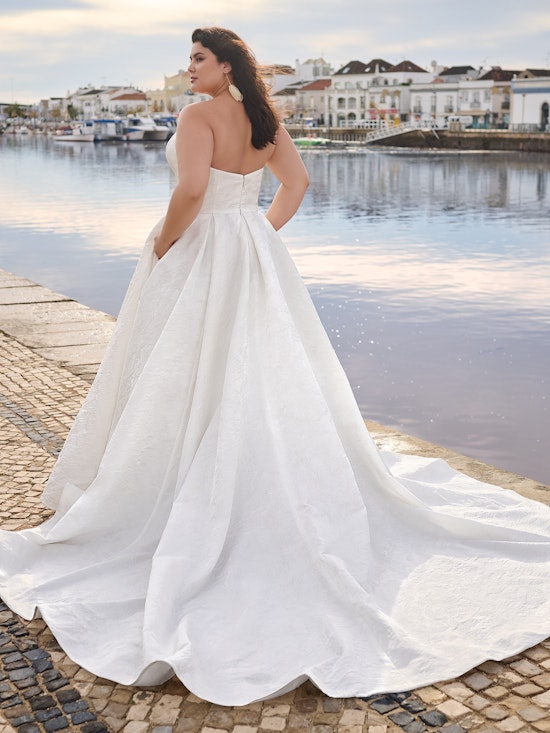 Bride wearing Cyprus by Sottero and Midgley